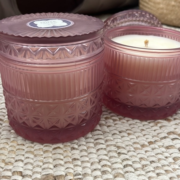 Capri Blue Muse Blue Jean 11oz Candle Pink Glass - Picture 3 of 5